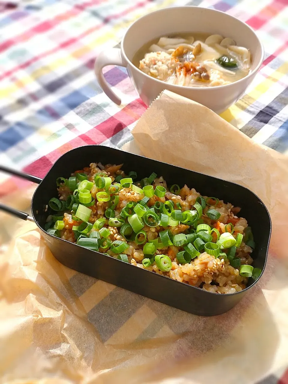 【メスティン】ツナとごぼうの炊き込みご飯|みりさん