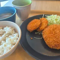 メンチカツ＆レンコン肉詰めフライ定食|しあるさん