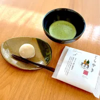 高校生と和菓子屋さんのコラボ！秋のさつまいも大福🍠| kaeさん