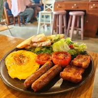 Tasty All-Day Brunch 🥯🍅🥬🍗🥓🍳🤤|An'leeさん