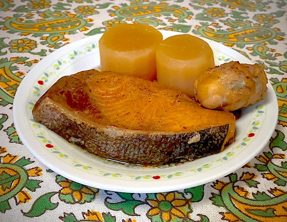 ぶり大根とタコとんび|akopeko ◡̈⋆さん