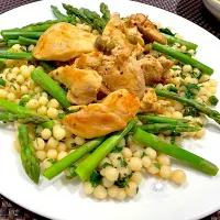 チキンとクスクスのレモンバター| まんのすけさん