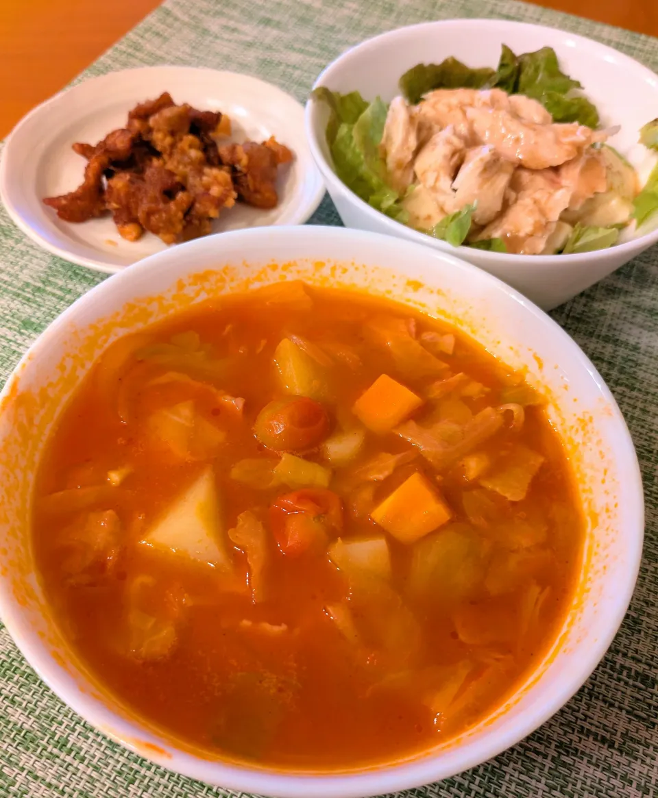 ☆ミネストローネ　☆ささみ豆腐サラダ　☆鶏皮唐揚げ|chikakoさん