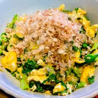 ✩.*˚炒り卵と大根の葉|ゆきえもんさん