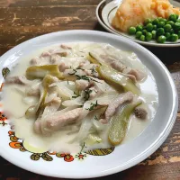 Kurzemes stroganovs（クルゼメス・ストロガノフス） / ラトビアの豚肉ストロガノフ|七海さん