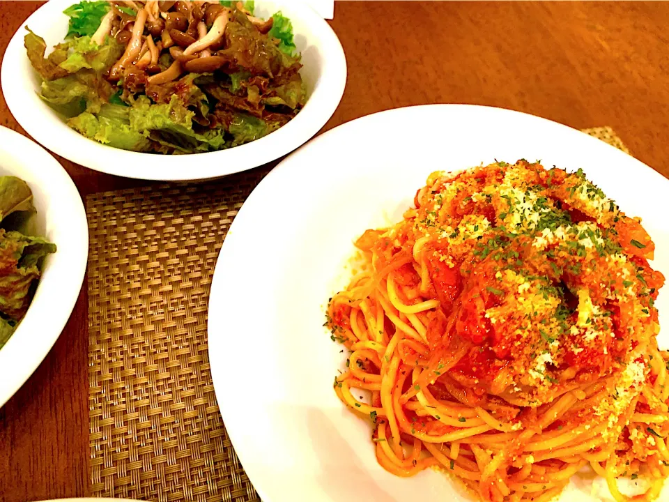 ツナと玉ねぎのトマトパスタ🍝|＊yurika＊さん