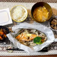 鮭ときのこの蒸し焼き🍄‍🟫| かりさん