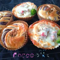 オニオンベーコンチーズパン＆甘栗あんパン✨|cocco+さん