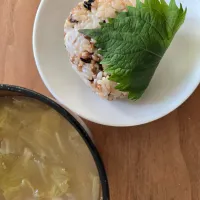 梅こんぶおにぎり🍙| しあるさん