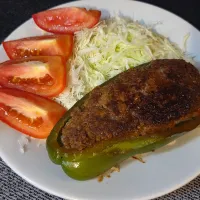 巨大ピーマンの肉詰め|Tomoさん