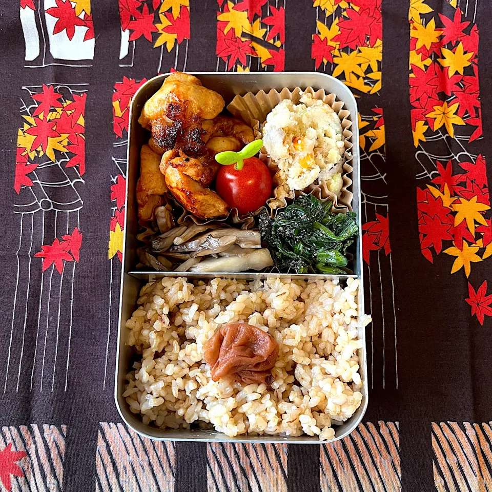 2025/11/04
タンドリーチキン
ほうれん草の胡麻和え🥬
舞茸のバター醤油ソテー
おから煮
ミニトマト🍅|aichanさん