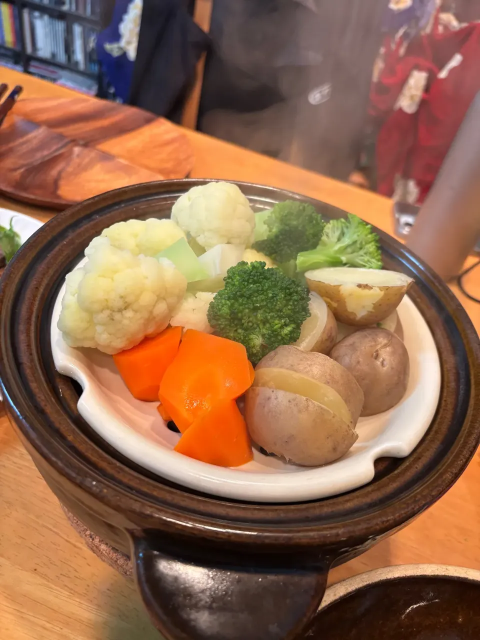 土鍋で蒸し野菜|めぐみさん