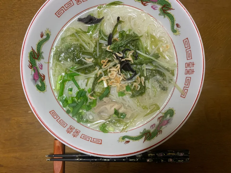 昼食　汁ビーフン|ATさん