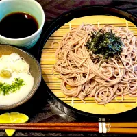 リモートワークのおひとり様ランチ🥢つけとろろ蕎麦|KANAさん