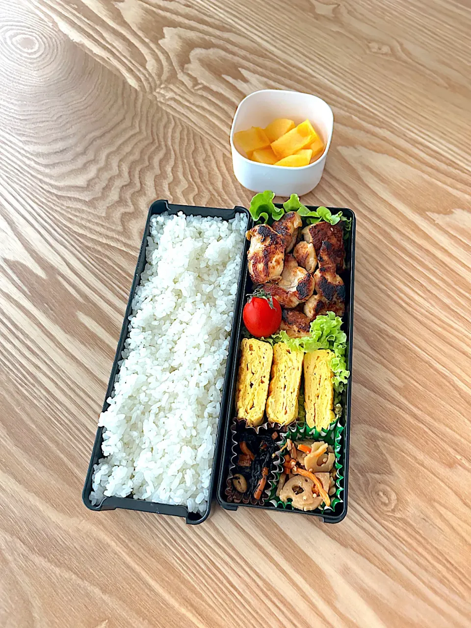 胸肉のガーリック醤油焼き弁当🍱|nonoさん