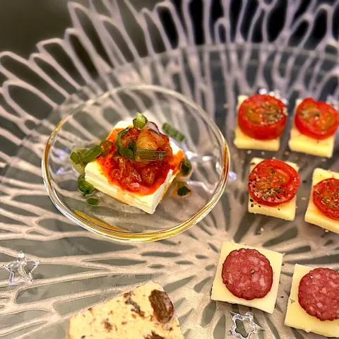 「Pairingで楽しむ♪こだわりチーズアソート」を使ってみたSnapdishの料理・レシピ写真:クリームチーズ×チャンジャのアミューズ