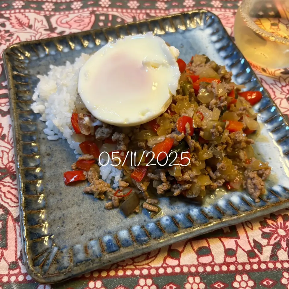 ガパオライス|友さん