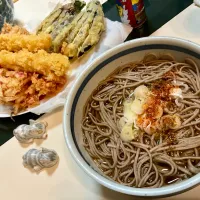お家で揚げた天ぷら蕎麦| Takeshi  Nagakiさん