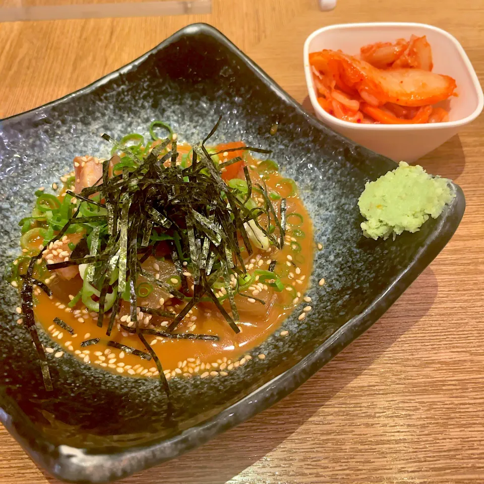 ゴマダレ刺身とキムチ|T. Wonderさん