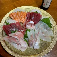 次女お婿さん作お刺身盛り合わせ＊|henryさん