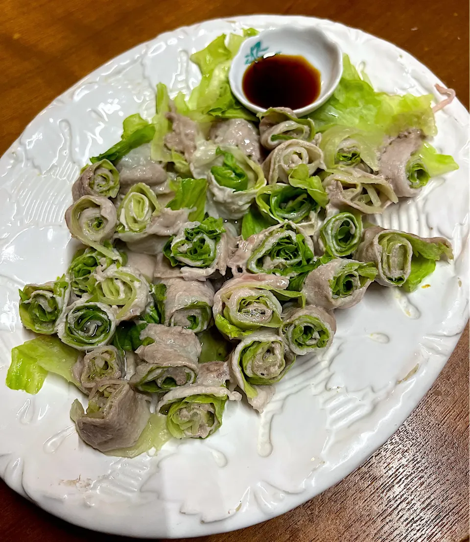 henryさんの料理 レンチン豚巻き白菜🥬昆布ポン酢|henryさん