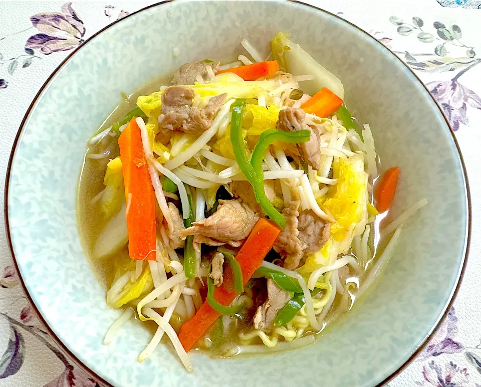 2025年11月3日 月曜日 ラーメン|ことちゃん（facebook坂田琴絵）さん