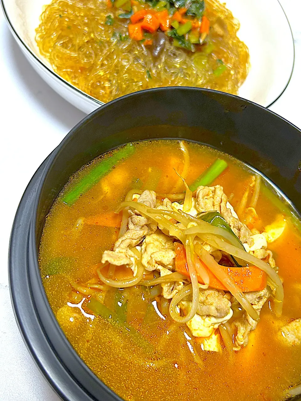 スンドゥブとチャプチェ|リアさん