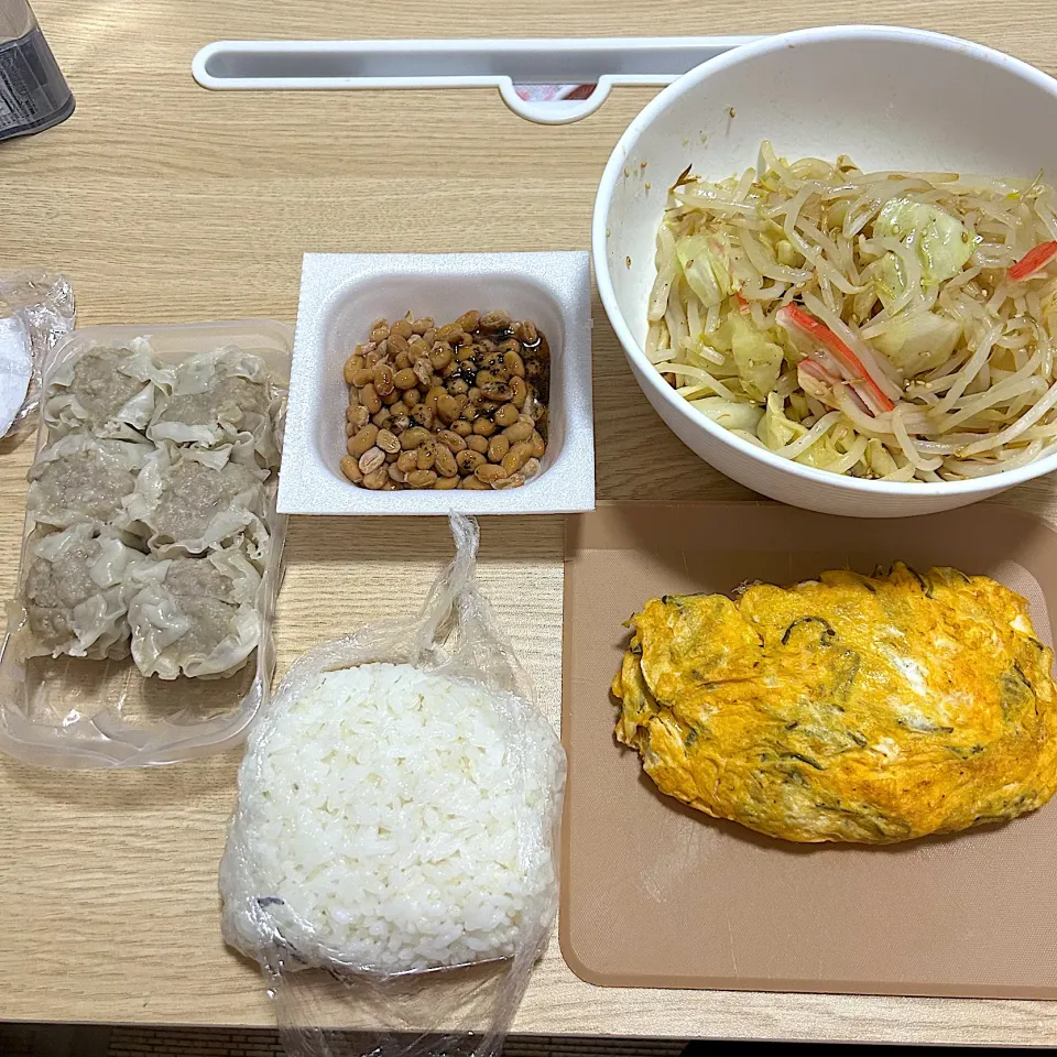 めかぶ卵焼き、焼売、ナムル、納豆|＾＾さん