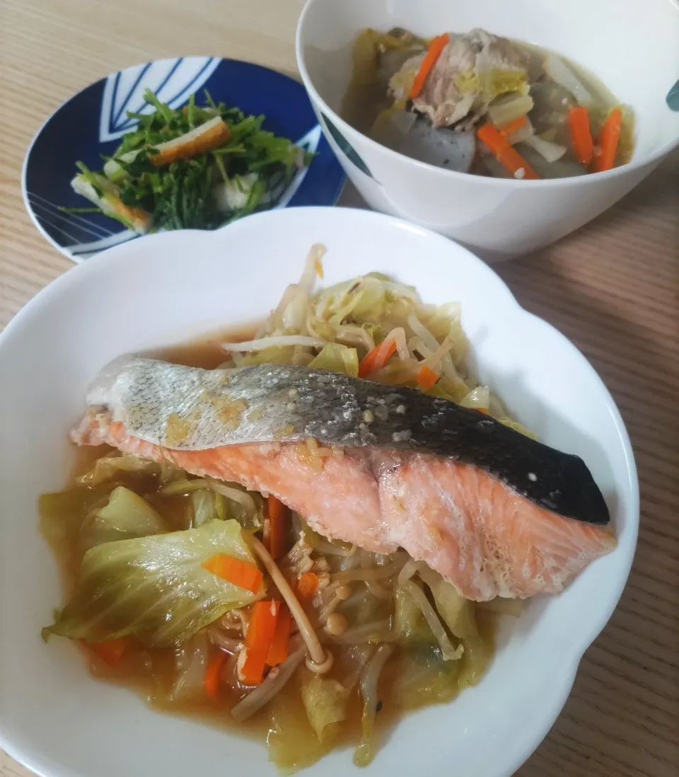 鮭のちゃんちゃん焼き、塩麹の豚汁|ちゃいさん