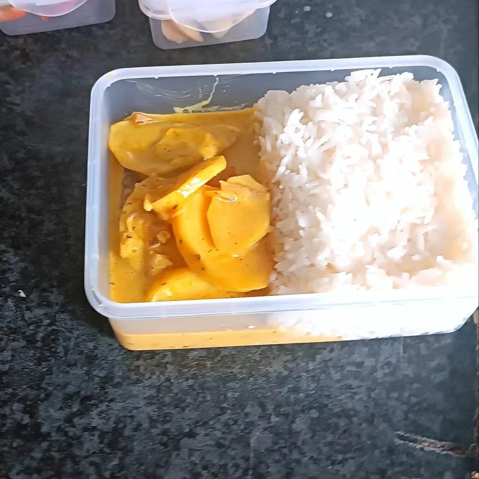 rice and curry|Ryan Mballaさん