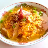 餡だくだく天津飯