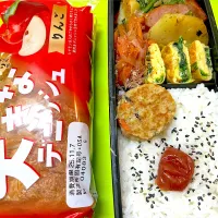 高２お弁当🌈11/6(木)ウィンナーじゃがいも(ハーブ塩)|KCo🌈さん
