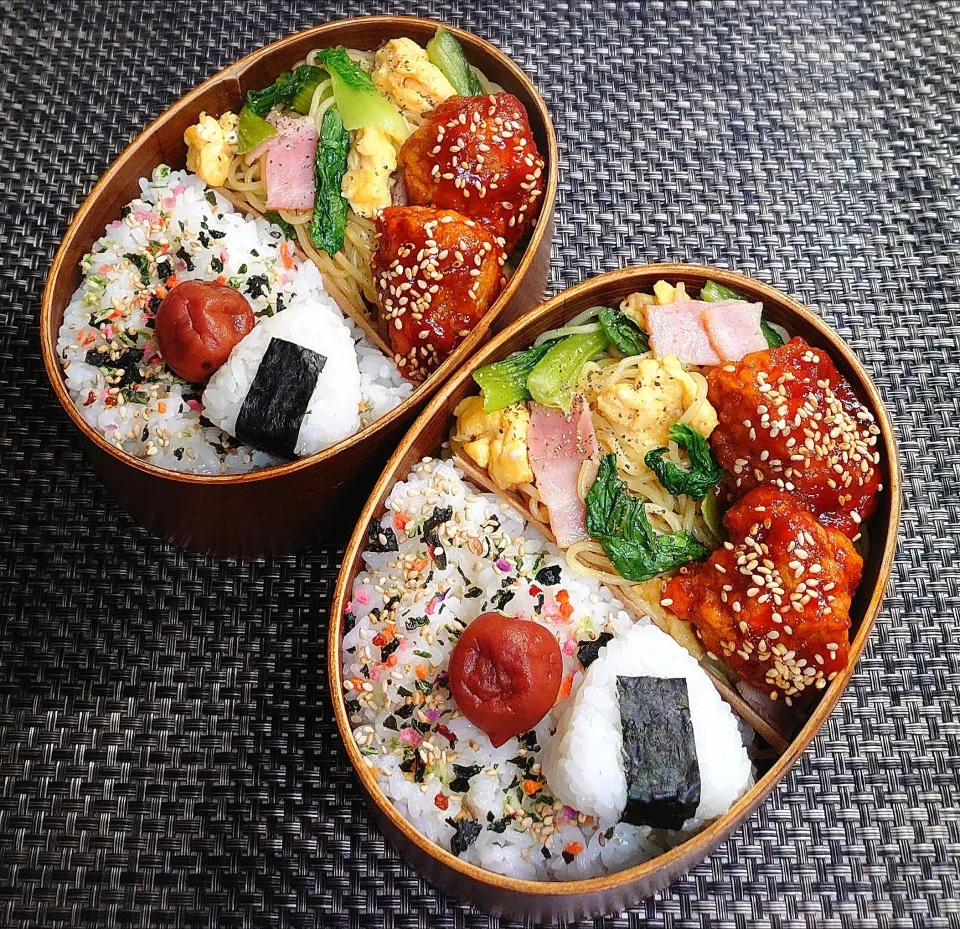 母とムスコのラブラブおソロ♪塩焼きそばはおかずです！弁当|からあげビールさん