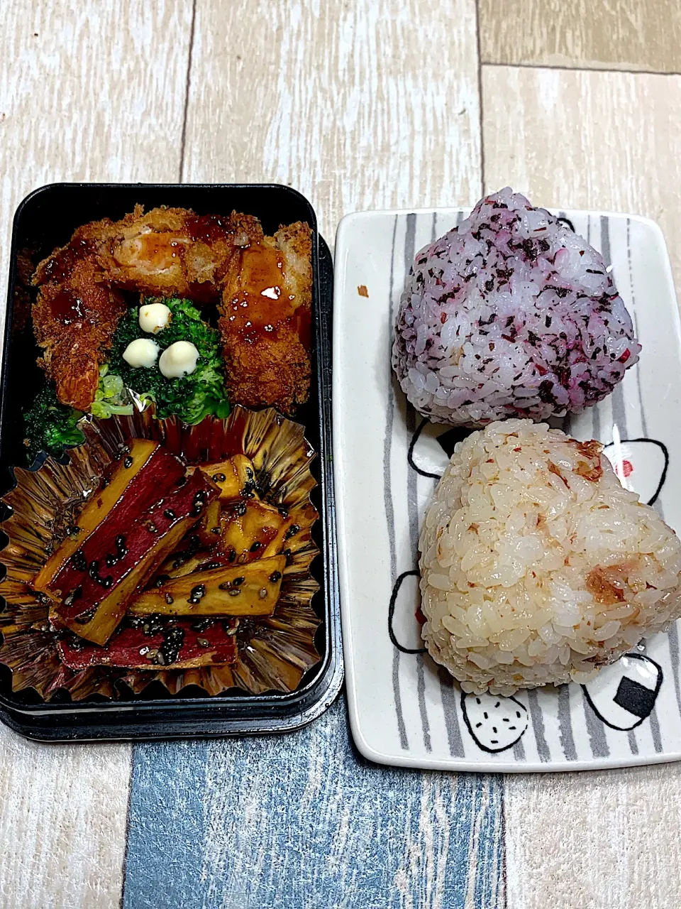 11/6おにぎり弁当🍙🍙|みっこちゃんさん