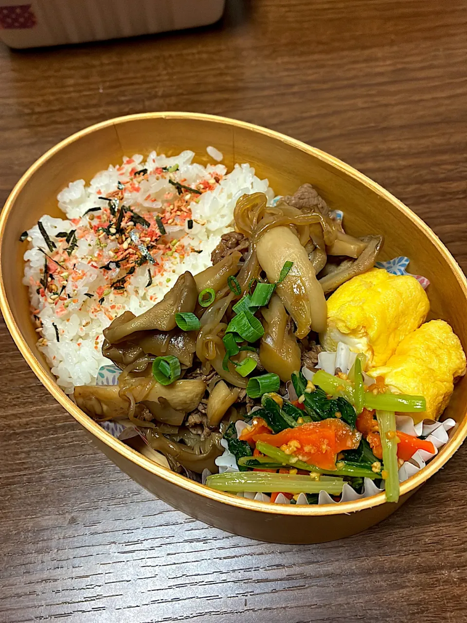 すき焼き風弁当|まあるななさん