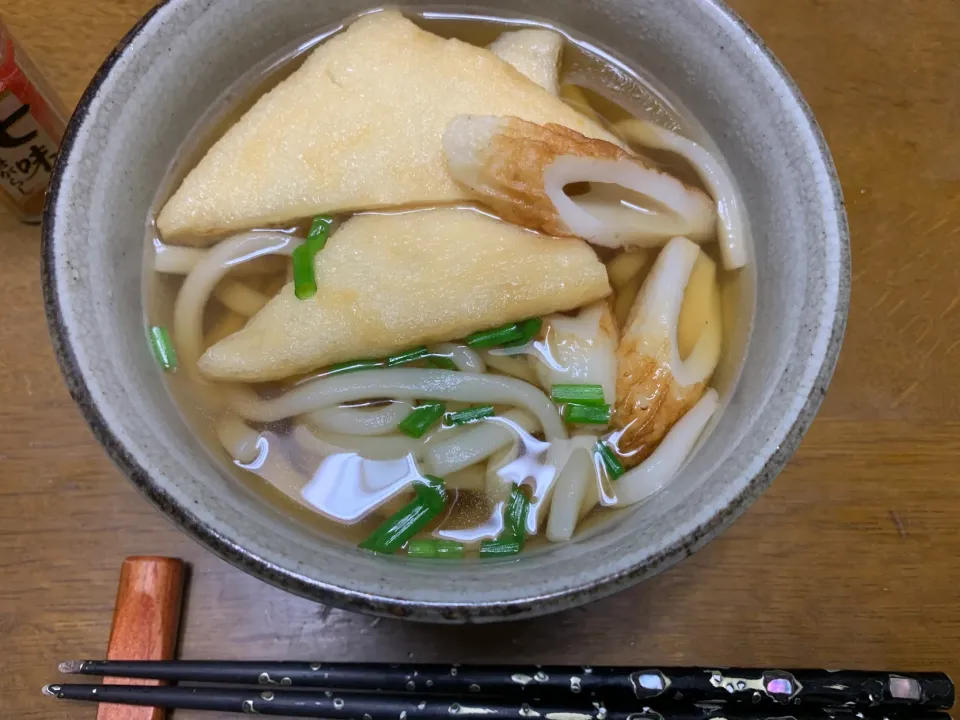 昼食　キツネうどん|ATさん