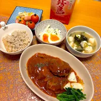 🍴煮込みハンバーグ