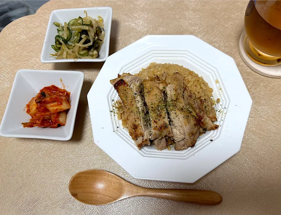 炊飯器でガーリックライス🍚🧄|S h i z🦋さん