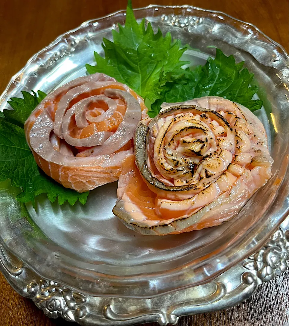 サーモン刺身＊炙りサーモン＊|henryさん