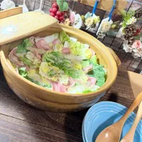 白菜ベーコンの豆乳味噌鍋| 霜月さん