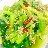 こまつなとツナのごま香る無限ナムル|桃仙メル🍑さん