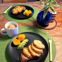 ローゼルさんちの朝ごはん　2025・11・7|ローゼルさん