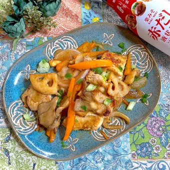 Snapdishの人気料理写真:鶏肉と野菜のみそ炒め🍂