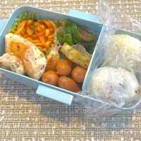 鶏肉のレモン黒胡椒ソテー弁当|ともえもんさん