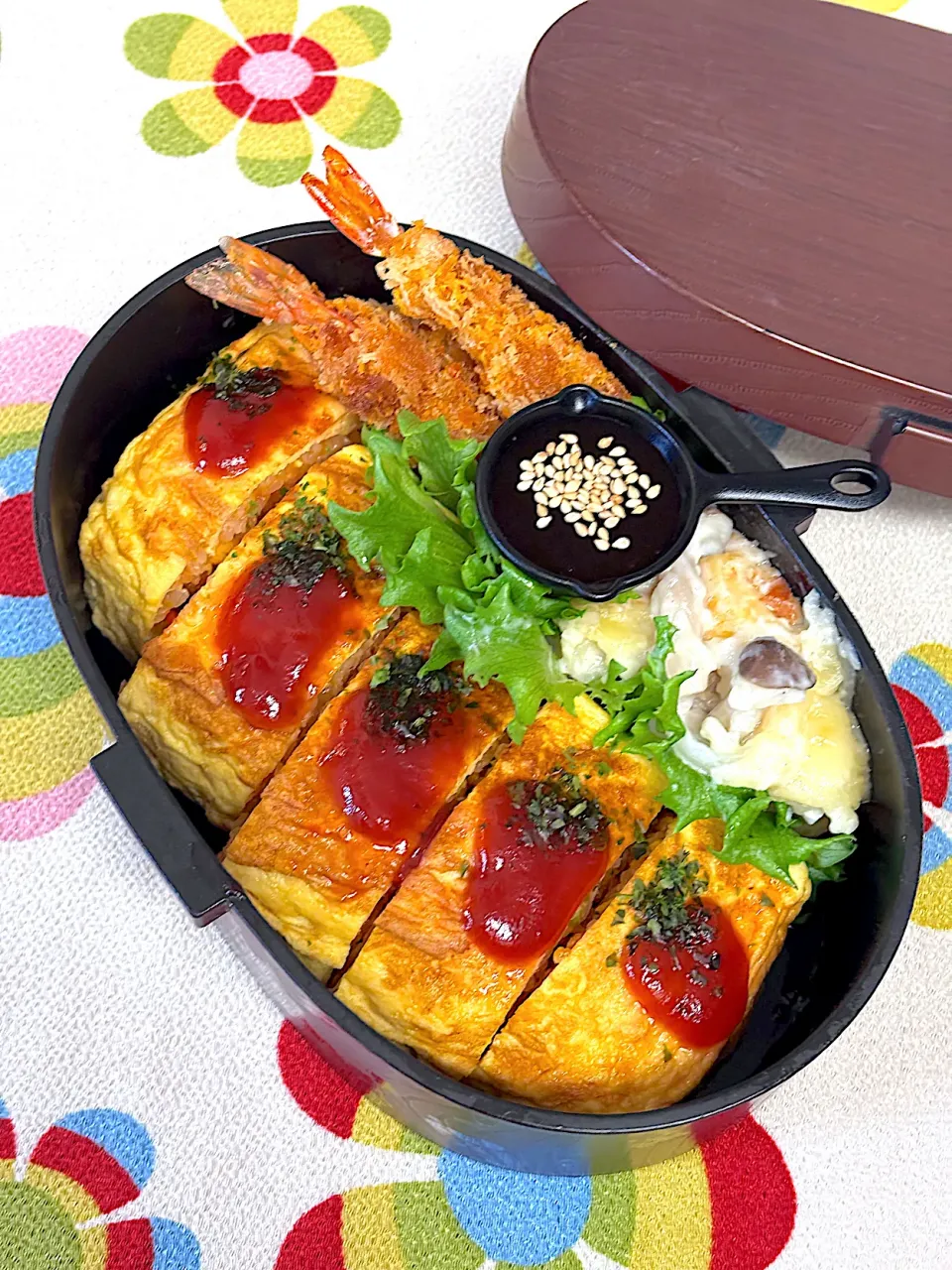 オム巻き弁当|Chiharϋnさん