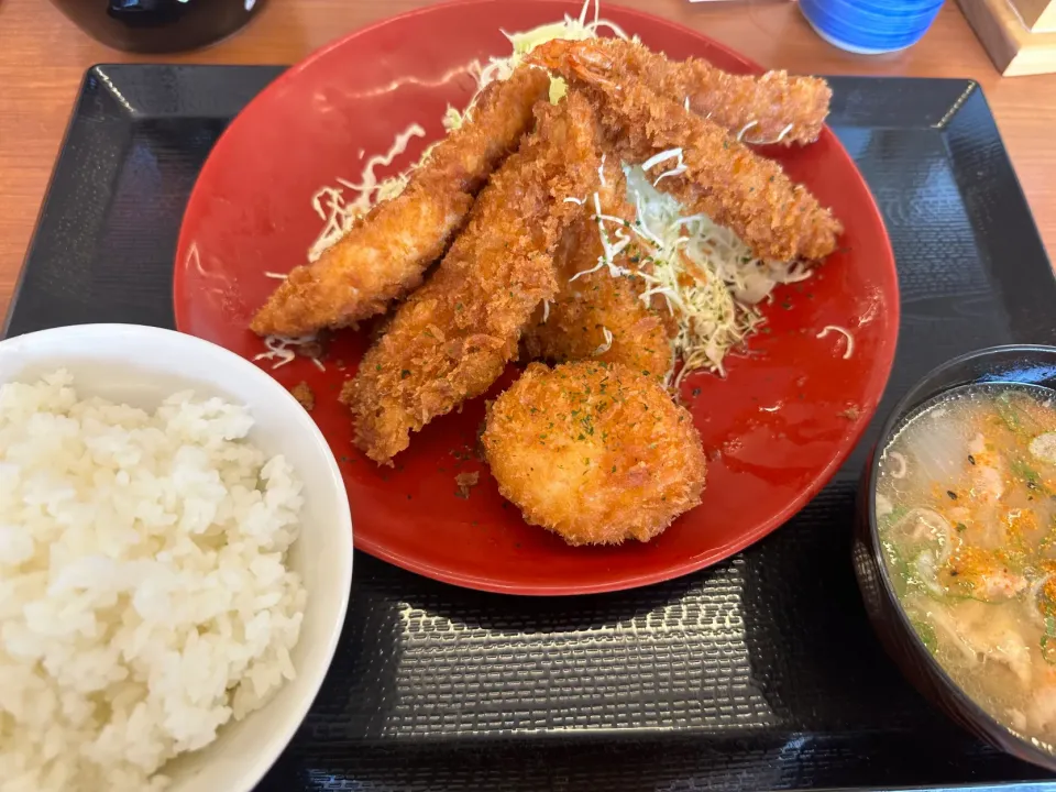タレカツ定食🐔🍤🥚|buhizouさん