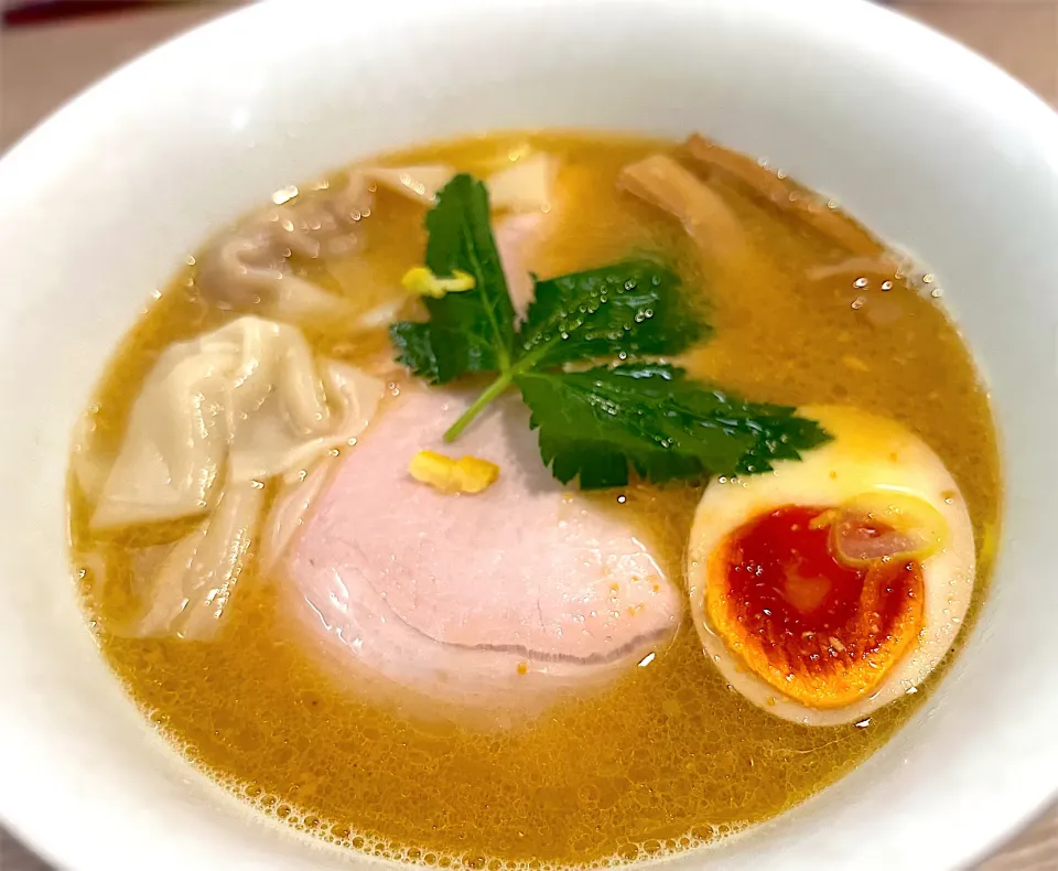 特製 三位一体そば🍜|toshi,I🍴さん