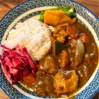 野菜ゴロゴロお家のチキンカレー|アッコ✨さん