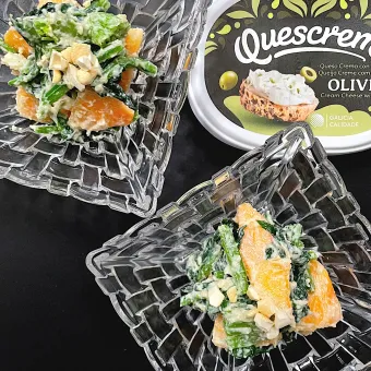 Snapdishの人気料理写真:白ワインのおつまみ仕様 | 柿とほうれん草の白和え風