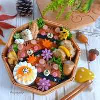 まんまるソーセージおにぎり
リスさん弁当🐿️🐿️🐿️|ayano.adshさん